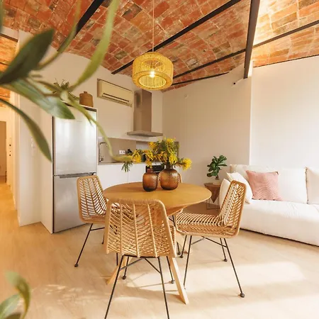 Bravissimo Calderers La Serp, View Over Onyar River Apartment Girona
