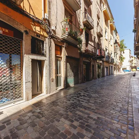 Bravissimo Calderers La Serp, View Over Onyar River Апартаменты Жирона