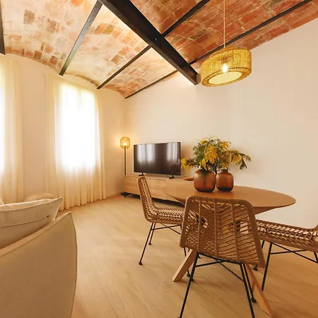 Bravissimo Calderers La Serp, View Over Onyar River Апартаменты *