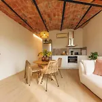 Apartment Bravissimo Calderers La Serp, View Over Onyar River